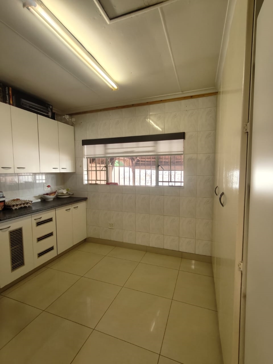 To Let 4 Bedroom Property for Rent in Vaalpark Free State